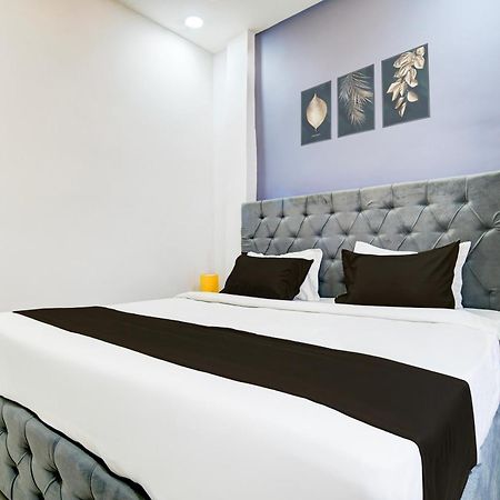 Super Hotel O D.V Near Medanta Hospital إندور المظهر الخارجي الصورة